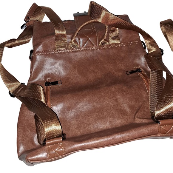 SALE!!! NEW Vegan Carmel Leather BackPack Convertible Crossbody - Picture 3 of 8